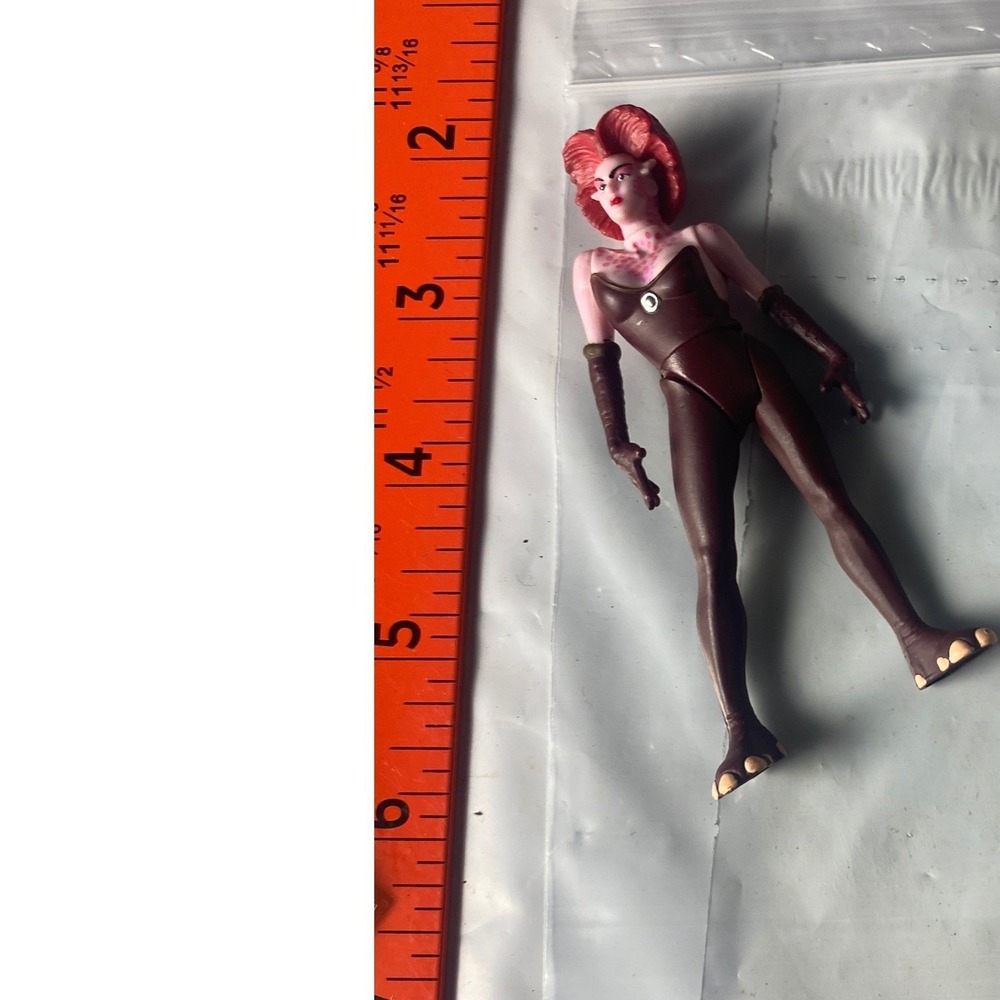 Vintage 1995 Kenner Disney Gargoyles Demona Action Figure Loose No Wings Tail